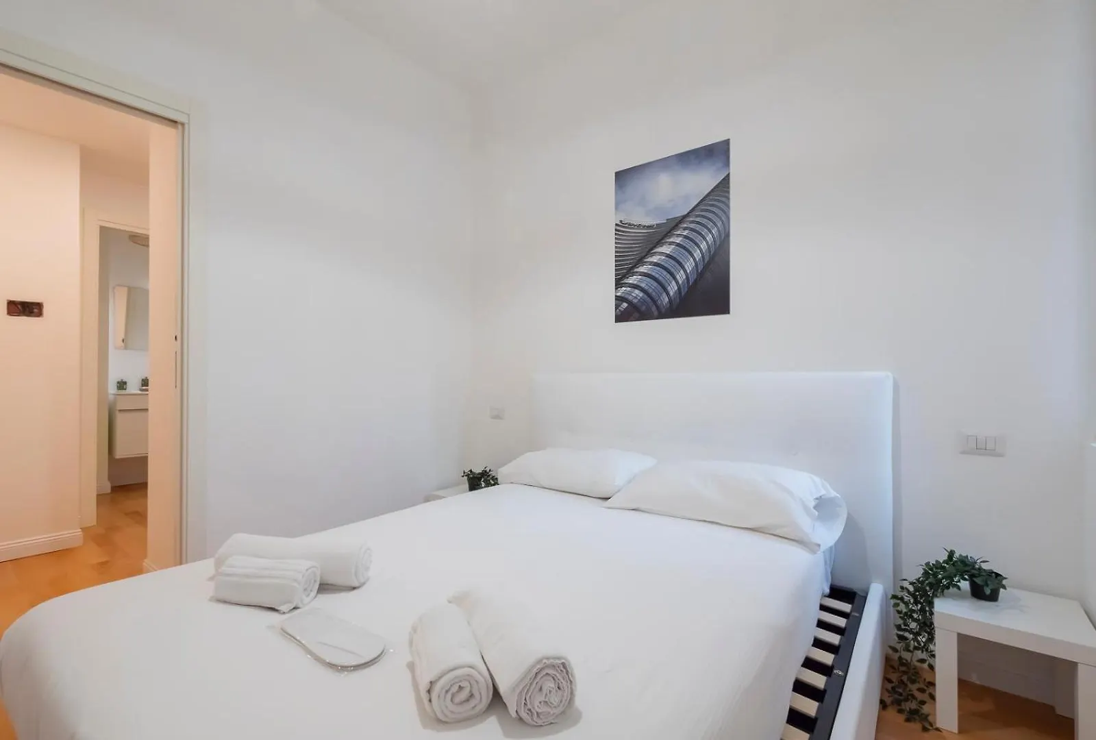I Host Apartment - Gressoney 3 Milan