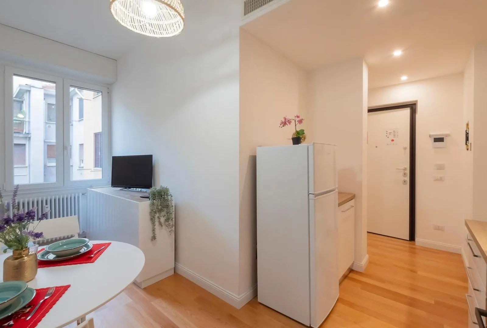 I Host Apartment - Gressoney 3 Milan
