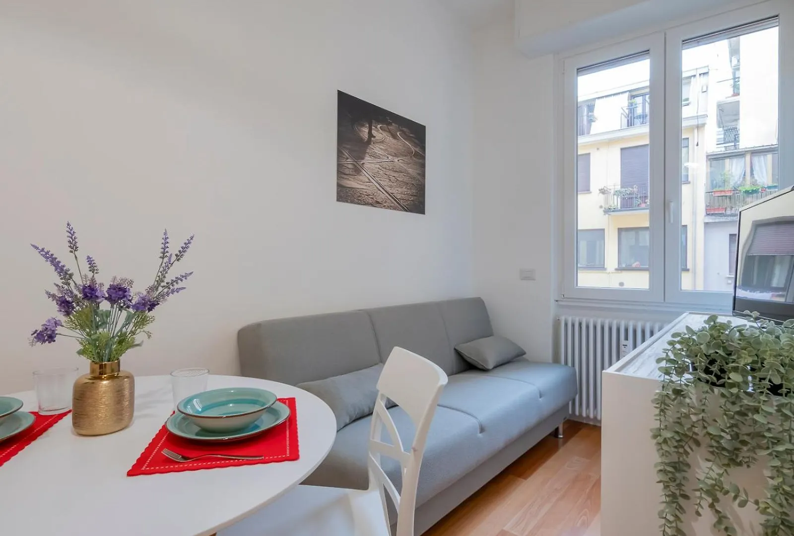 I Host Apartment - Gressoney 3 Milan Italy